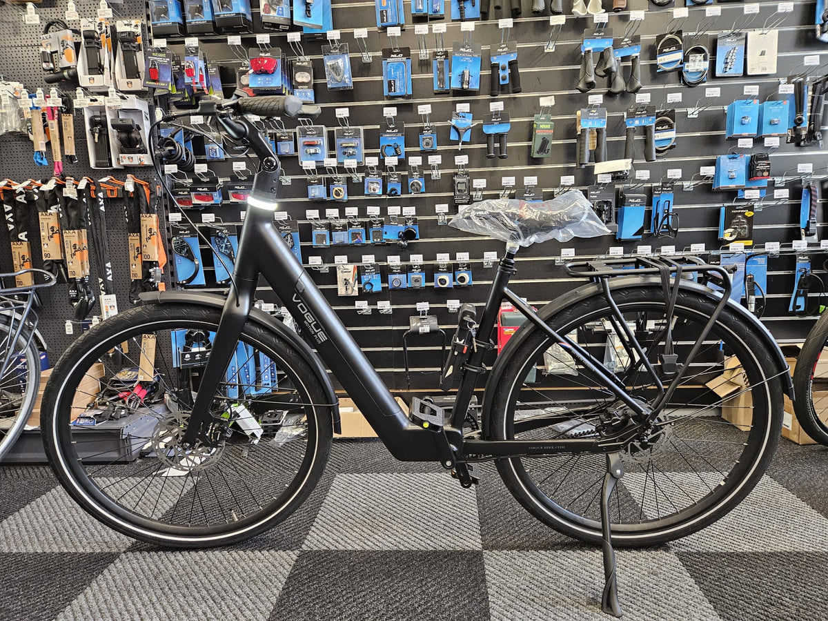 Vogue Motion Plus