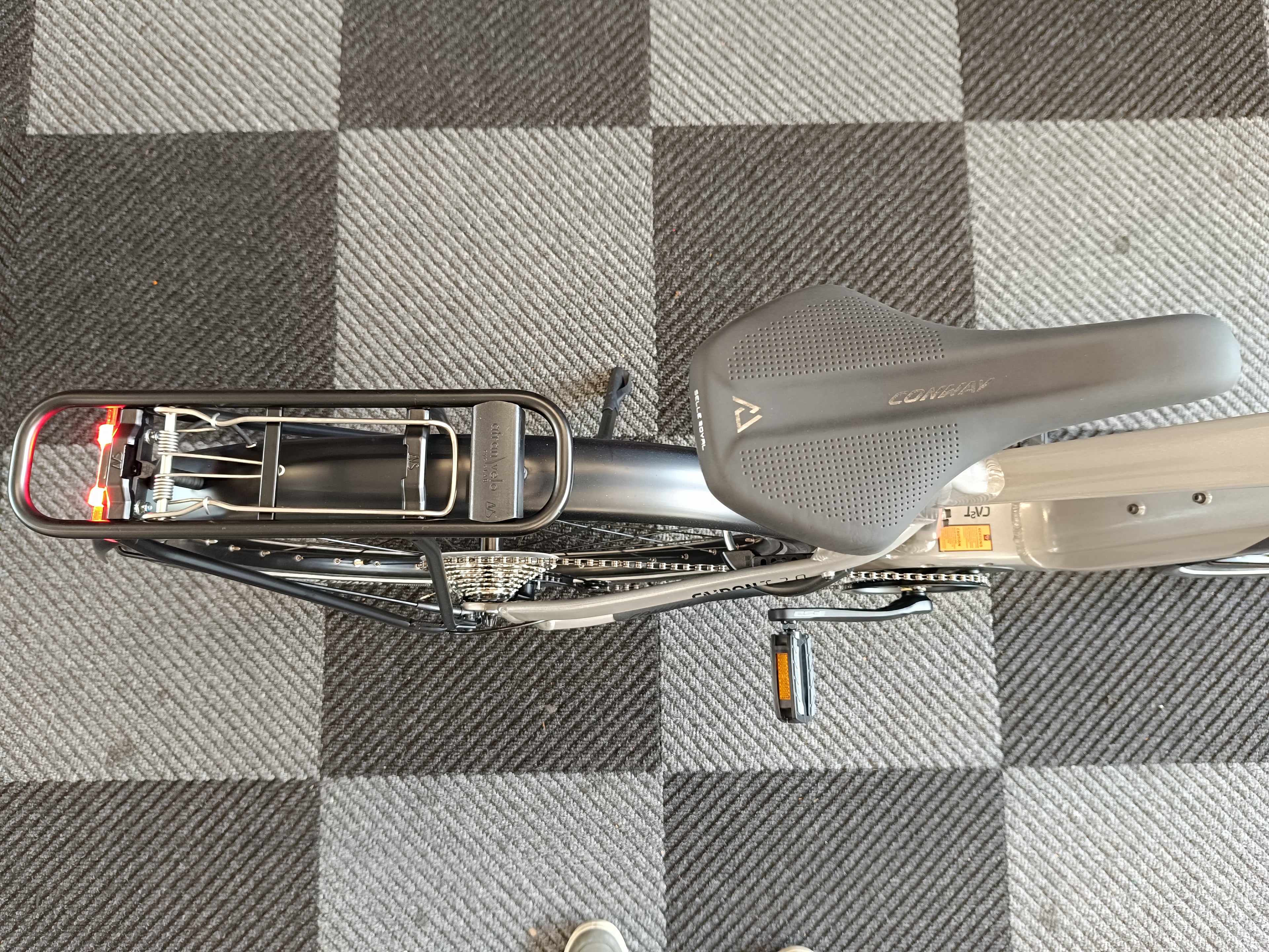Conway Cairon 2.0 T